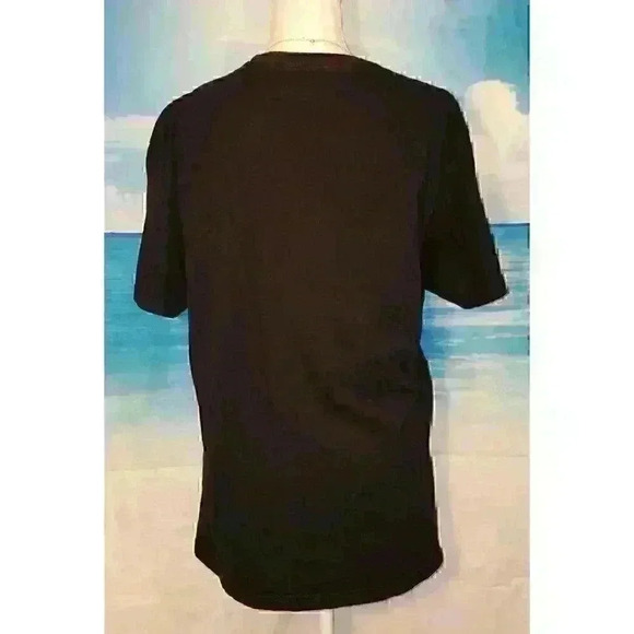 THINK OUT LOUD Unisex "LOVE IS LOVE" LBGTQ Black T-shirt Wear it Proud size Lg - Picture 3 of 4